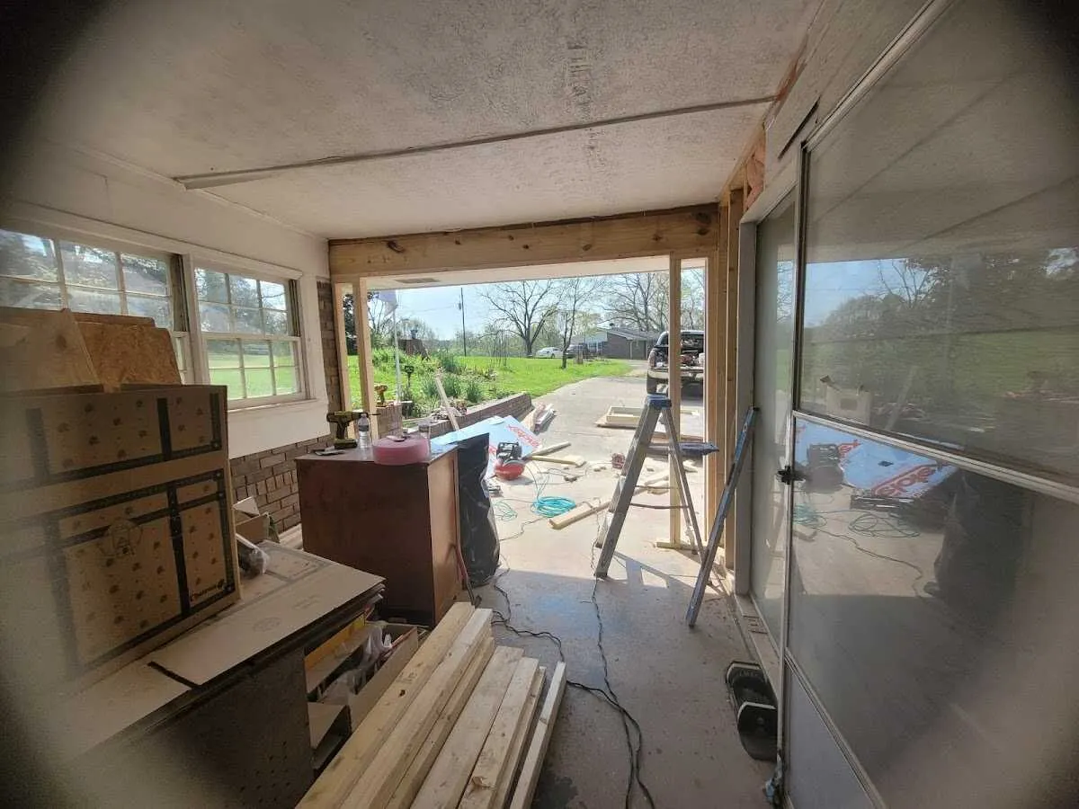 Air movers and dehumidifier for Water Mitigation Services in Katy